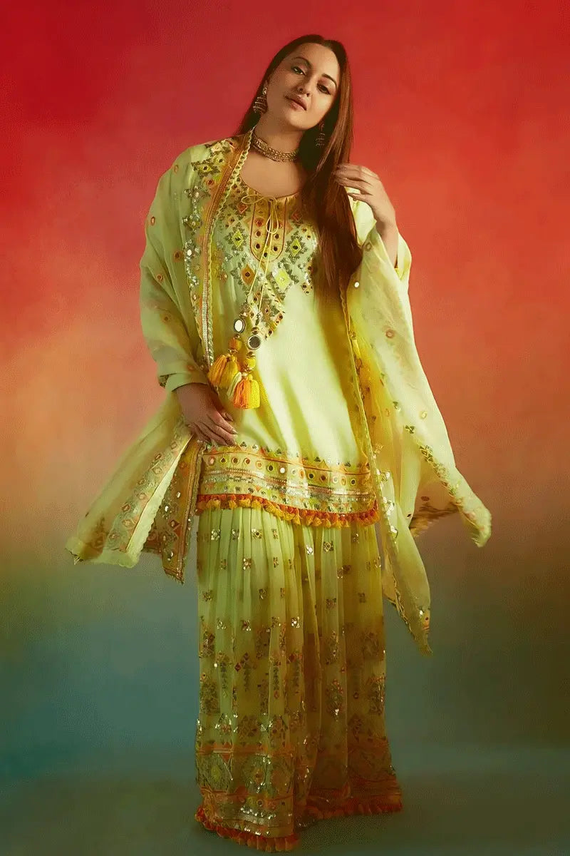 Women's Formal Clothes Sonakshi Sinha Punjabi Sharara Suit For Wedding