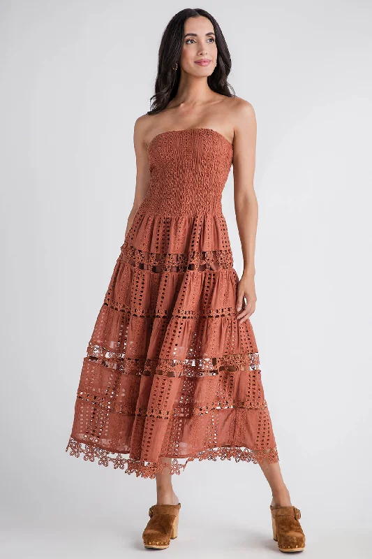 Unmissable Discounts On The Latest Fashion Trends Strut & Bolt Eyelet Lace Tube Dress