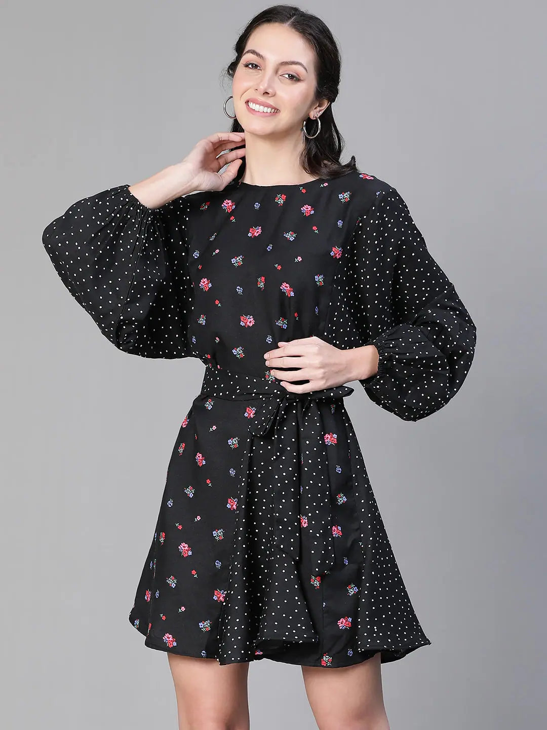 Casual Attire For Women Women floral print black round neck belted flared dress