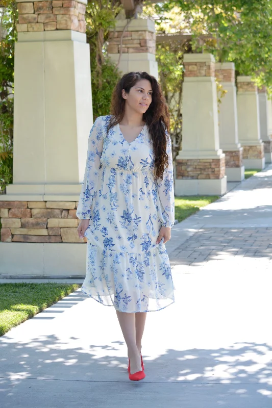 Affordable Women's Clothing Avri Blue Floral Ivory Midi Dress