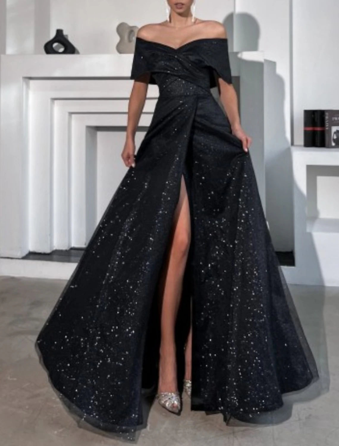 Formal Attire For Women A-Line Evening Gown Party Dress Glittering Black Dress Plus Size Wedding Prom Floor Length Sleeveless Off Shoulder Fall Wedding Reception Tulle with Sequin Slit