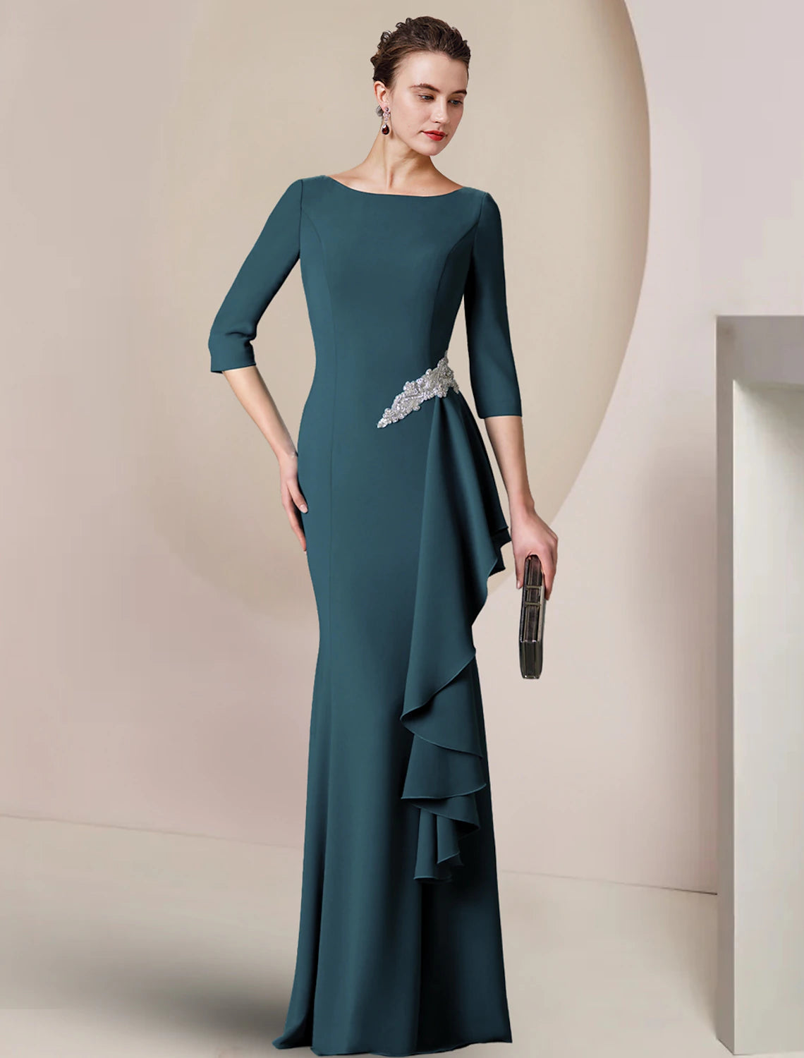 Affordable Luxury Women's Garments Sheath / Column Mother of the Bride Dress Wedding Guest Party Elegant Scoop Neck Floor Length Stretch Fabric 3/4 Length Sleeve with Crystal Brooch Ruching