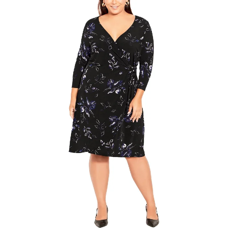 Stylish Women's Clothing Avenue Womens Plus Knee Length Floral Wrap Dress