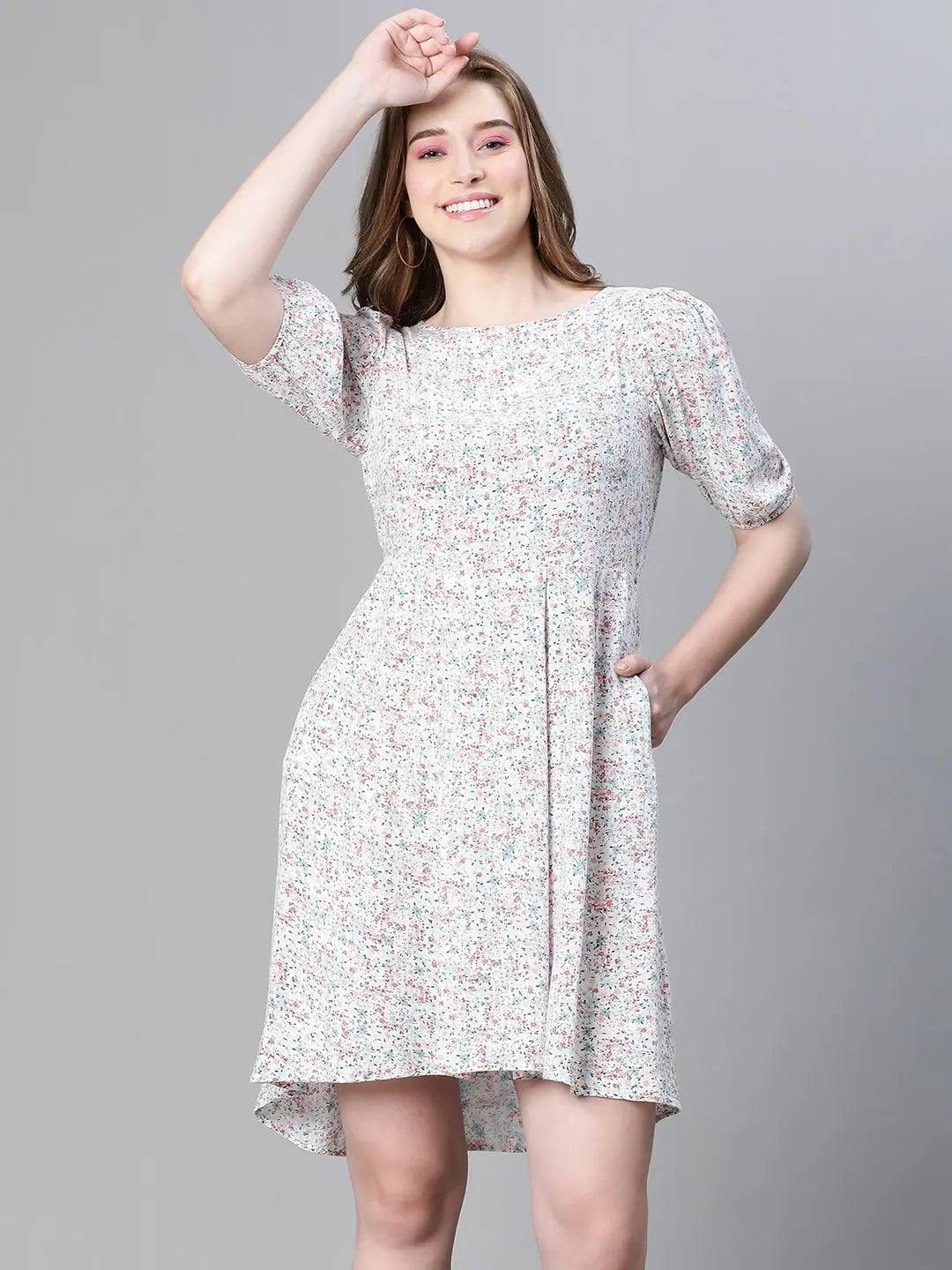 Women's Trendy Casual Outfit Women ivory color floral print round neck short sleeve flared dress