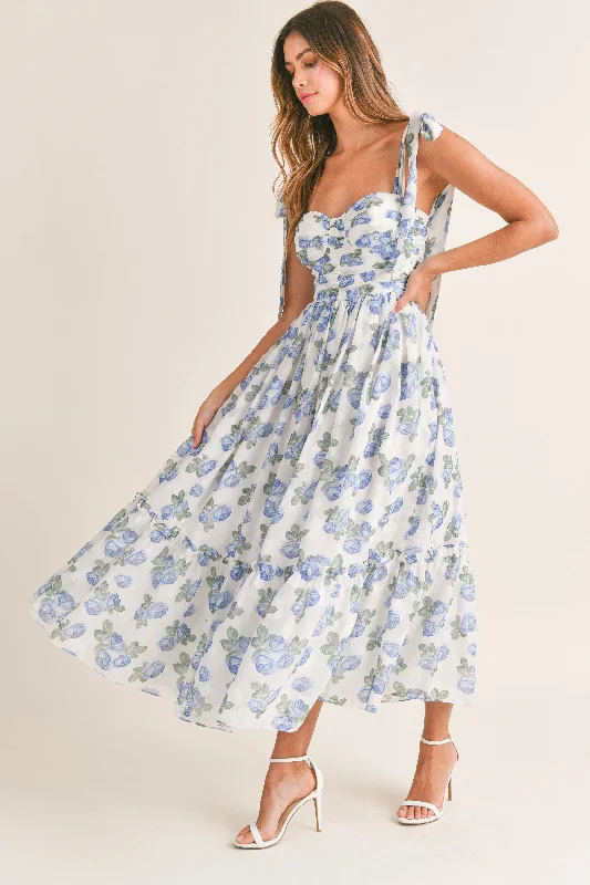 Women's Elegant Outfit Savannah Blue Floral Maxi Dress