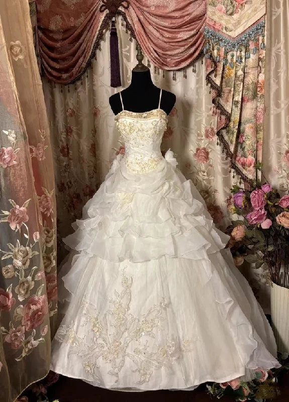 Women's Chic Outfit White gorgeous gold exquisite beaded floral applique long ball gown evening dress wedding dress gh3233