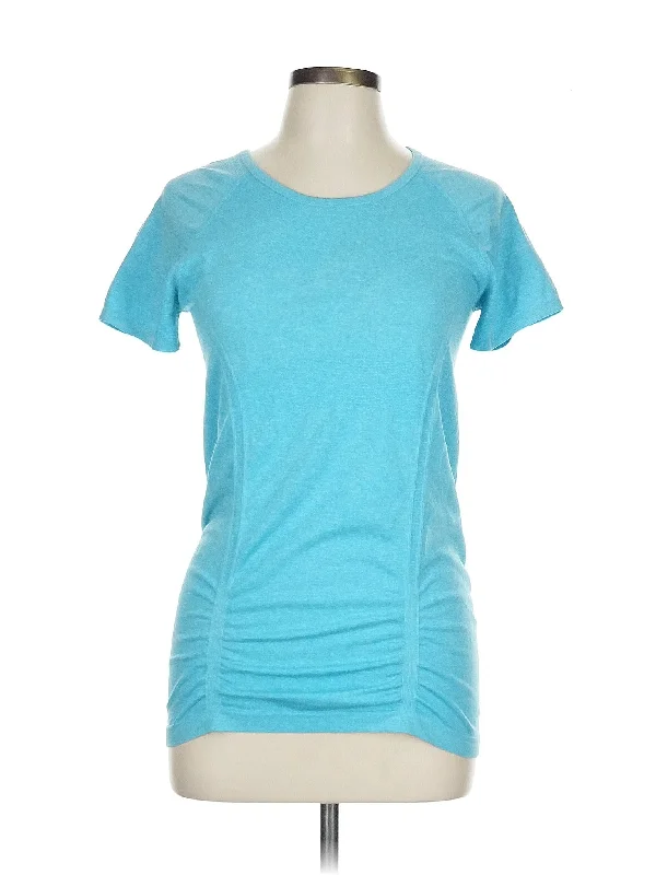 Fashionable Women's Clothes Active T Shirt