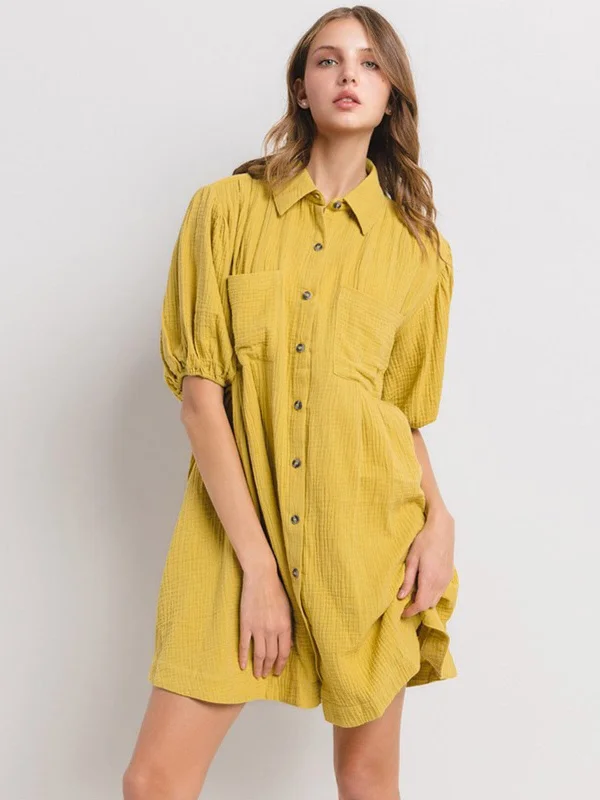 Women's Plus-Size Casual Outfit WOMEN'S SHORT SLEEVE BUTTON CLOSURE FRONT POCKETS TUNIC MINI DRESS