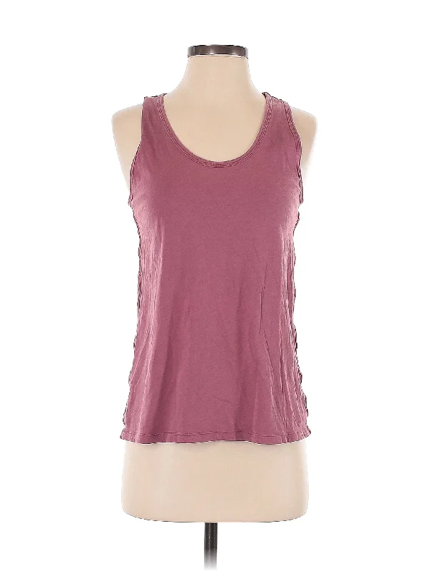 Fashion-Forward Women's Clothing Sleeveless Top